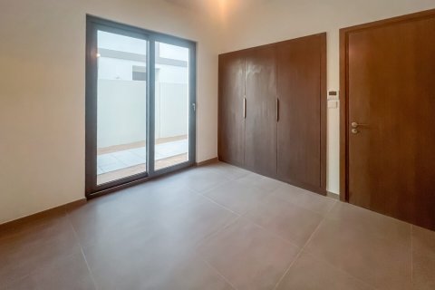 Casa urbana para arrendamento em Tilal Al Ghaf, Dubai, EAU 4 quartos, 202 m2 № 705517 - foto 10