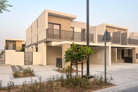 Radový dom v Tilal Al Ghaf, Dubai, SAE 4 spálne, 202 m2 č. 705517