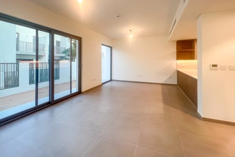 Casa urbana para arrendamento em Tilal Al Ghaf, Dubai, EAU 4 quartos, 202 m2 № 705517 - foto 4