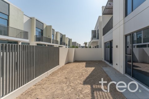 Villetta a schiera in vendita a Arabian Ranches 3, Dubai, EAU 4 camere da letto, 248.42 mq. № 733216 - foto 4