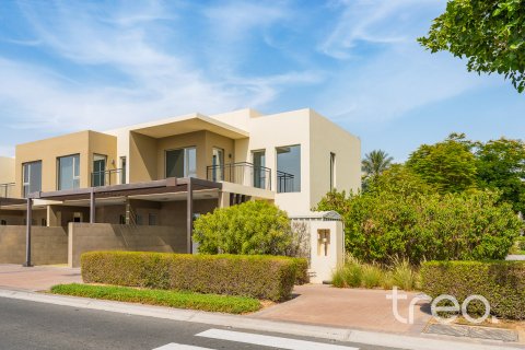 Řadový dům v Arabian Ranches 2, Dubai, SAE 4 ložnice, 199.09 m² Č.: 733605