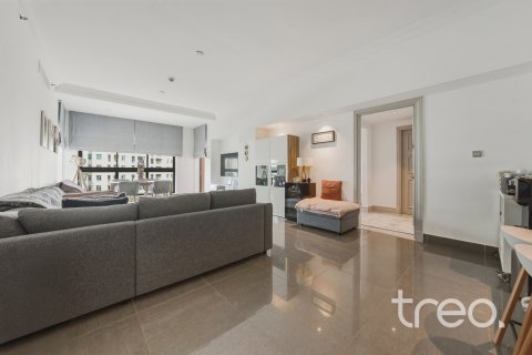 Apartment in Palm Jumeirah, Dubai, UAE 2 bedrooms, 166.67 sq.m. № 733215 - photo 6
