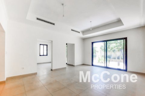 Vila v Arabian Ranches 2, Dubai, SAE 4 ložnice, 404.96 m² Č.: 587508 - fotografie 1