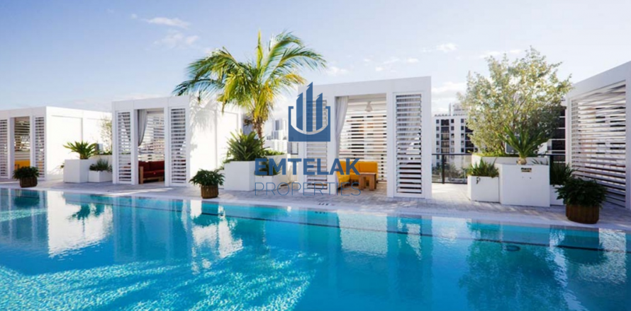 Apartment in Dubai Land, UAE 2 bedrooms № 587630