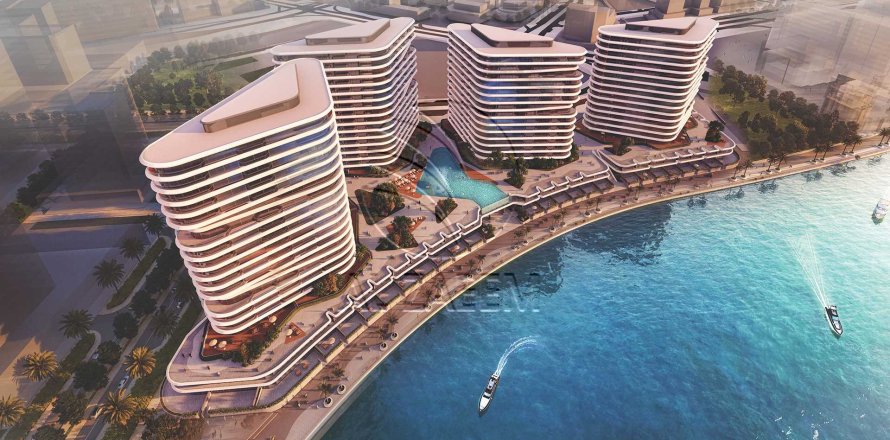 Rijtjeshuis in Abu Dhabi, VAE 3 slaapkamers, 280 vr.m. nr 663011