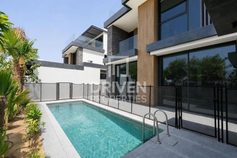 Villa til salg i Tilal Al Ghaf, Dubai, UAE 5 soveværelser, 473.25 kvm № 754080 - foto 1