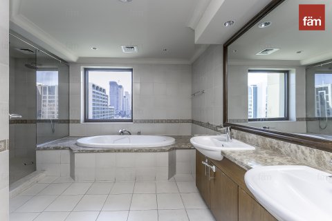 Penthouse në Palm Jumeirah, Dubai, Emiratet e Bashkuara Arabe 3 dhoma gjumi, 434.4 m2. № 660321 - Foto 11