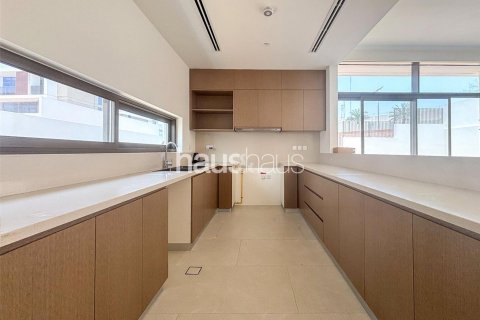 Müüa villa asukohaga Al Furjan, Dubai, AÜE: 4 magamistoaga, 418 m² Nr 625317 - pilt 3