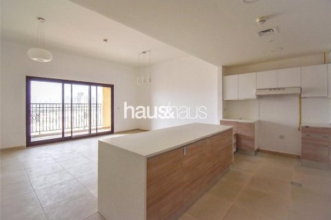 Apartmen di Jumeirah Golf Estates, Dubai, UAE 2 bilik tidur, 127 meter persegi № 625355 - foto 2