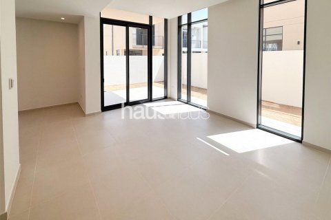 Řadový dům v Dubai South (Dubai World Central), Dubai, SAE 4 ložnice, 223 m² Č.: 625404 - fotografie 6