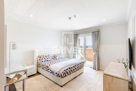 Jumeirah, Dubai, BAE’de satılık villa 4 yatak odası, 450.21 m² No 741773 - fotoğraf 10
