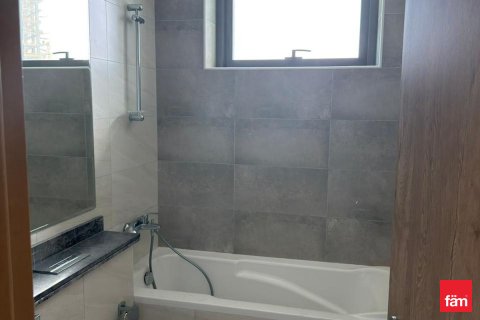 Снять в аренду квартиру в Бизнес-Бэй, Дубай, ОАЭ 2 спальни, 106.6м2, № 702417 - фото 10