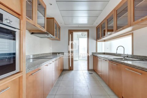 Apartament de închiriat în Dubai Marina, Dubai, EAU 3 dormitoare, 195 mp. №664570 - poză 3