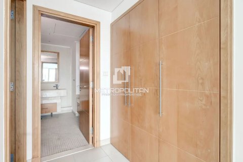 Apartament de închiriat în Dubai Marina, Dubai, EAU 3 dormitoare, 195 mp. №664570 - poză 14