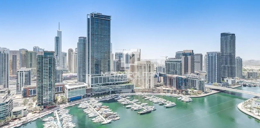 Apartament în Dubai Marina, Dubai, EAU 3 dormitoare, 195 mp.  №664570
