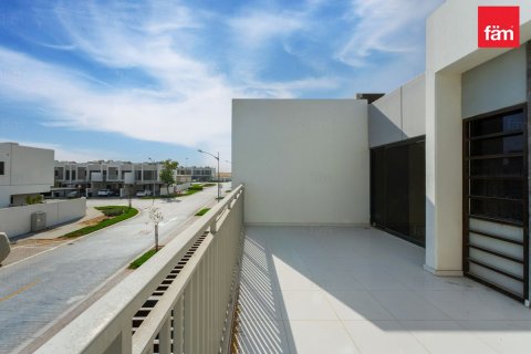Villetta a schiera in affitto a Dubai, EAU 3 camere da letto, 174.8 mq. № 693971 - foto 22