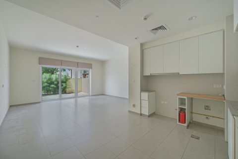 Huoneisto Dubai South (Dubai World Central), Dubai, Arabiemiraatit 3 makuuhuonetta, 302 m2 № 701886 - kuva 2