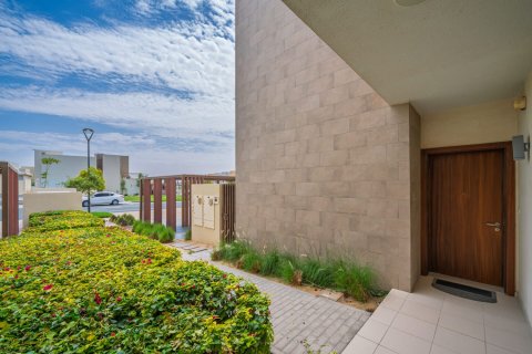 Üürile anda korter asukohaga Dubai South (Dubai World Central), Dubai, AÜE: 3 magamistoaga, 302 m² Nr 701886 - pilt 18