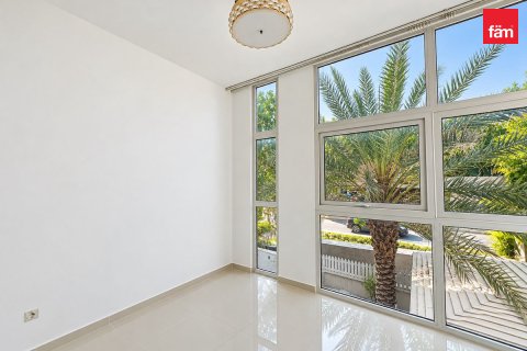 Townhouse sa Dubai, UAE 4 silid-tulugan, 159.6 sq.m. № 760557 - larawan 6