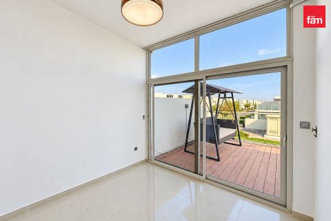 Townhouse sa Dubai, UAE 4 silid-tulugan, 159.6 sq.m. № 760557 - larawan 7