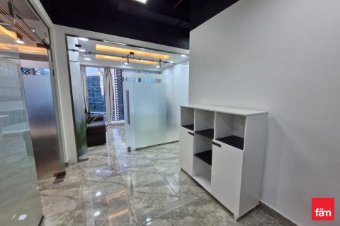 משרד להשכרה ב Business Bay, Dubai, איחוד האמירויות  104.8 מ"ר, מספר 647011 - תמונה 1