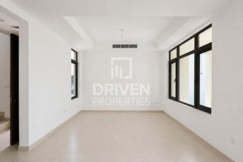 Villa zur Miete in Reem, Dubai, VAE 3 Schlafzimmer, 260.13 m2 Nr. 765614 - Foto 8