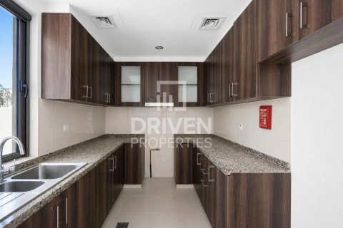 Villa zur Miete in Reem, Dubai, VAE 3 Schlafzimmer, 260.13 m2 Nr. 765614 - Foto 23
