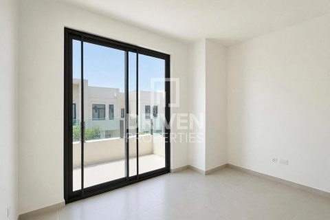 Villa zur Miete in Reem, Dubai, VAE 3 Schlafzimmer, 260.13 m2 Nr. 765614 - Foto 13