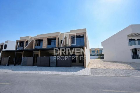 Townhouse in Al Furjan, Dubai, UAE 4 bedrooms, 166.2 sq.m. № 765618 - photo 22
