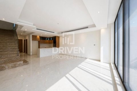 Townhouse in Al Furjan, Dubai, UAE 4 bedrooms, 166.2 sq.m. № 765618 - photo 2