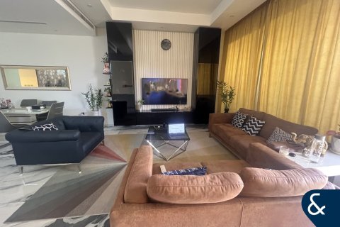 Vila u Jumeirah Village Circle, Dubai, UAE 3 spavaćih soba, 276 m2 Br. 667174 - fotografija 1