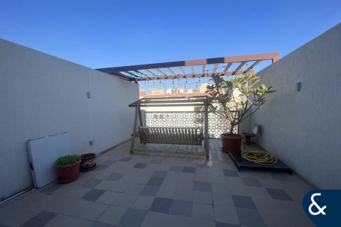 Vila u Jumeirah Village Circle, Dubai, UAE 3 spavaćih soba, 276 m2 Br. 667174 - fotografija 17