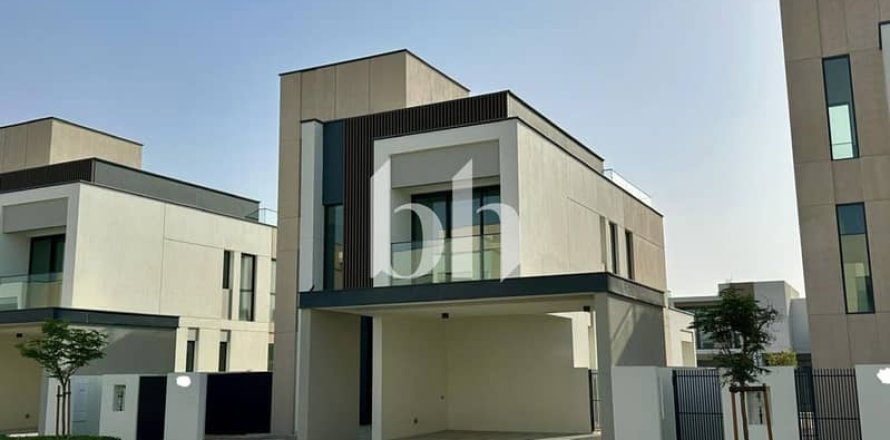 Townhouse i Arabian Ranches 3, Dubai, UAE 3 soveværelser, 328 kvm № 645411