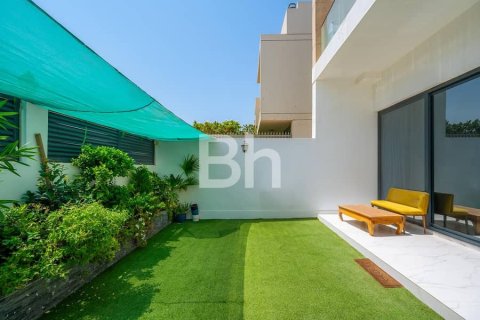 טאונהאוס למכירה ב Al Furjan, Dubai, איחוד האמירויות  4 חדרי שינה, 317 מ"ר, מספר 645410 - תמונה 14