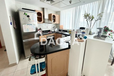 Apartment in Dubai Marina, Dubai, UAE 1 bedroom, 90 sq.m. № 714791 - photo 3