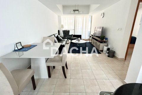 Apartment in Dubai Marina, Dubai, UAE 1 bedroom, 90 sq.m. № 714791 - photo 2