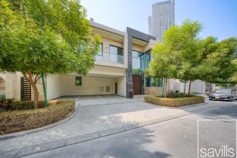 Villa en alquiler en Mohammed Bin Rashid City, Dubai, EAU 5 dormitorios, 559.09 m2 № 766851 - foto 1