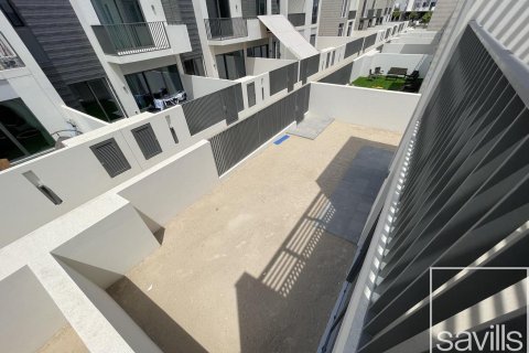 Adosado en alquiler en Arabian Ranches 3, Dubai, EAU 4 dormitorios, 223.52 m2 № 766847 - foto 16