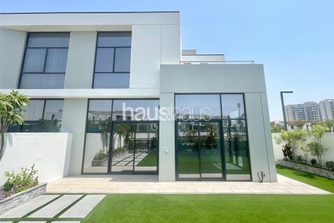 Üürile anda ridamaja asukohaga Al Furjan, Dubai, AÜE: 4 magamistoaga, 330 m² Nr 626522 - pilt 12