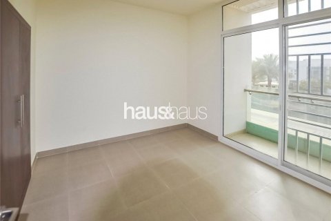 Townhouse in Mudon, Dubai, UAE 3 bedrooms, 187 sq.m. № 626517 - photo 6