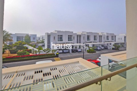 Townhouse in Mudon, Dubai, UAE 3 bedrooms, 187 sq.m. № 626517 - photo 11