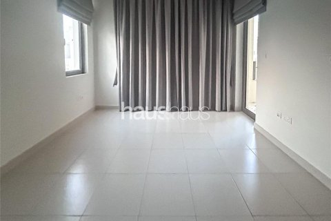 Vilë në Reem, Dubai, Emiratet e Bashkuara Arabe 3 dhoma gjumi, 338 m2. № 626523 - Foto 16