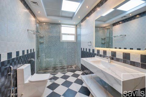 Al Barsha, Dubai, UAE의 임대용 빌라 침실 5개, 1151.72제곱미터 번호 747935 - 사진 22