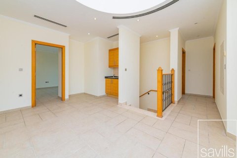 Vila di Jumeirah Park, Dubai, UEA 5 kamar tidur, 757.9 m2 nomor 747934 - foto 21