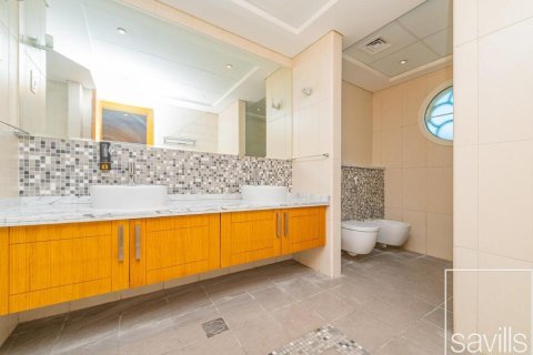 Vila di Jumeirah Park, Dubai, UEA 5 kamar tidur, 757.9 m2 nomor 747934 - foto 14