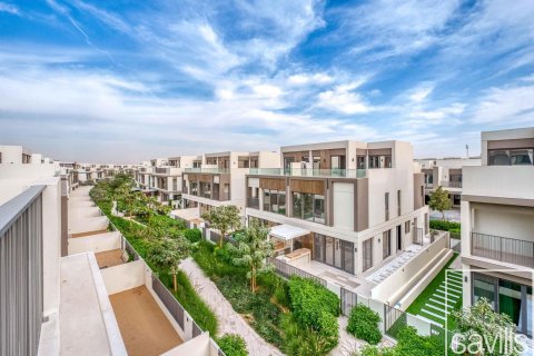 Villa à louer à Tilal Al Ghaf, Dubai, EAU 4 chambres, 220 m2 № 681100 - photo 2