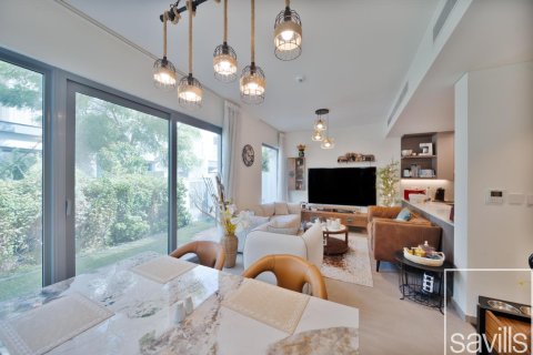 Kaupunkipientalo Tilal Al Ghaf, Dubai, Arabiemiraatit 4 makuuhuonetta, 202 m2 № 681101