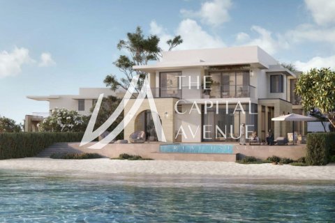 Villa te koop in Abu Dhabi, VAE 7 slaapkamers, 516 vr.m., nr 681295 - foto 2