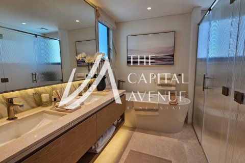 Villa te koop in Abu Dhabi, VAE 7 slaapkamers, 516 vr.m., nr 681295 - foto 10