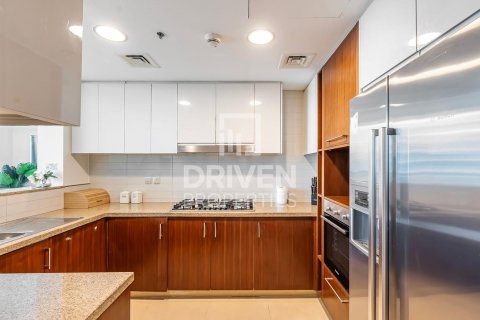 Apartament në Downtown Dubai (Downtown Burj Dubai), Dubai, Emiratet e Bashkuara Arabe 3 dhoma gjumi, 165 m2. № 603611 - Foto 9